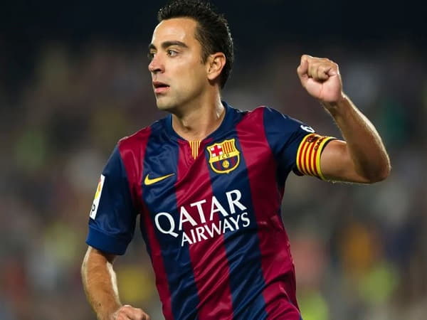 Cầu thủ thi đấu nhiều trận nhất thế giới gọi tên Xavi Hernández (Tiền vệ)