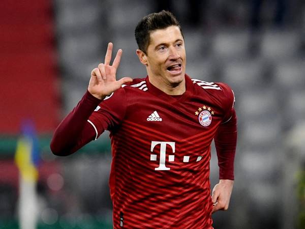 Hành trình sự nghiệp vinh quang của Lewandowski